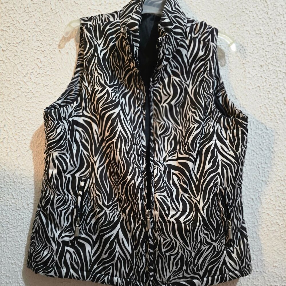 Jane Ashley Casual Lifestyle Zebra Print Quilted Vest With Pockets size L
